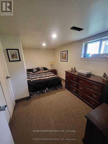 117 Pollock Avenue, Cambridge, ON - Indoor Photo Showing Bedroom