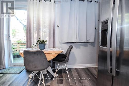 585 John Street N, Hamilton, ON - Indoor Photo Showing Dining Room