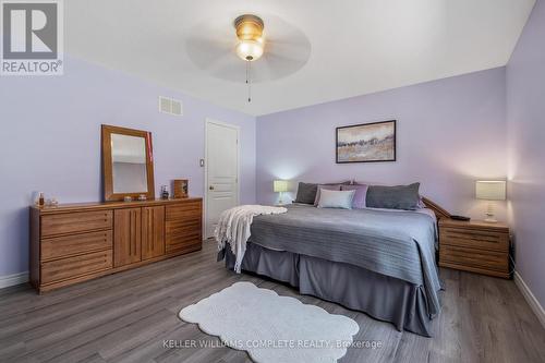 72 Windwood Drive, Hamilton, ON - Indoor Photo Showing Bedroom