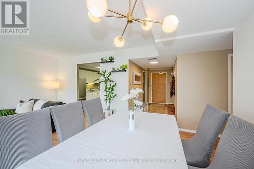 202 - 105 Bagot Street, Guelph, ON - Indoor Photo Showing Dining Room