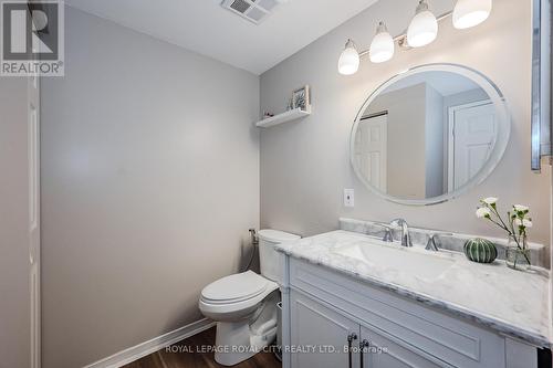 202 - 105 Bagot Street, Guelph, ON - Indoor Photo Showing Bathroom