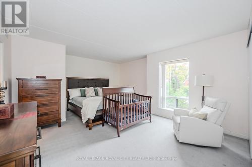 202 - 105 Bagot Street, Guelph, ON - Indoor Photo Showing Bedroom