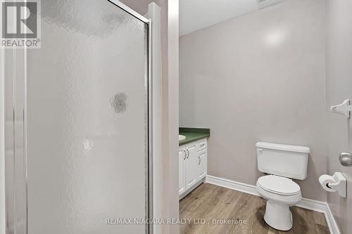 321 Elgin Street, Port Colborne, ON - Indoor Photo Showing Bathroom