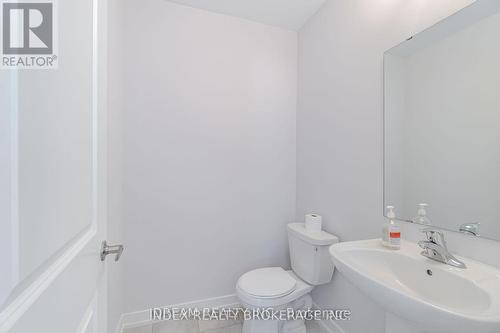 10 Bird Street, Norfolk, ON - Indoor Photo Showing Bathroom