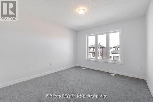 10 Bird Street, Norfolk, ON - Indoor Photo Showing Other Room