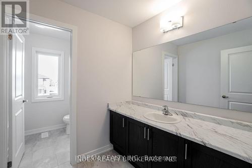 10 Bird Street, Norfolk, ON - Indoor Photo Showing Bathroom