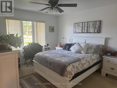 230 Walker Street, Southwest Middlesex (Glencoe), ON - Indoor Photo Showing Bedroom