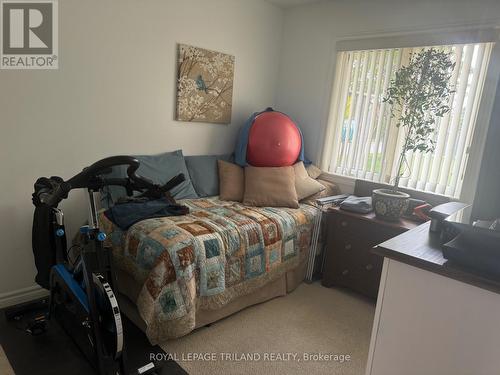 230 Walker Street, Southwest Middlesex (Glencoe), ON - Indoor Photo Showing Bedroom