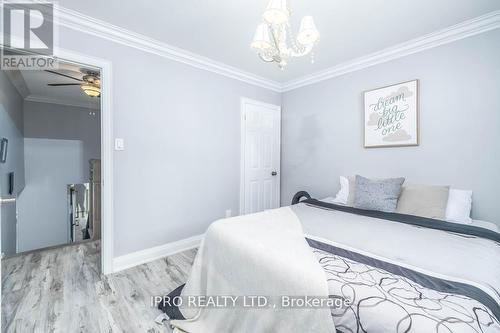 2639 Sherhill Drive, Mississauga, ON - Indoor Photo Showing Bedroom