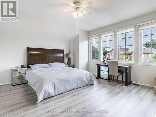 14 Standish Street, Halton Hills, ON - Indoor Photo Showing Bedroom