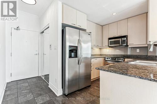 Ph304 - 88 Palace Pier Court, Toronto, ON - Indoor Photo Showing Kitchen With Stainless Steel Kitchen With Upgraded Kitchen