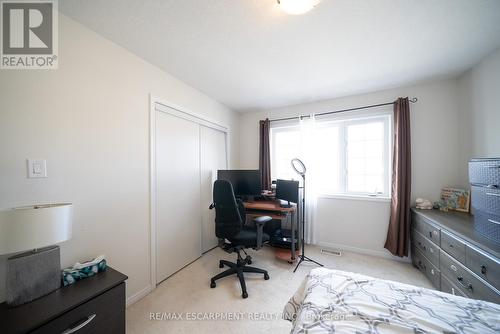 102 Gillespie Drive, Brantford, ON - Indoor Photo Showing Bedroom