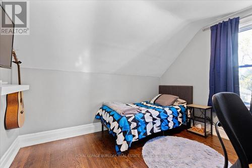 103 Norfolk Avenue, Cambridge, ON - Indoor Photo Showing Bedroom