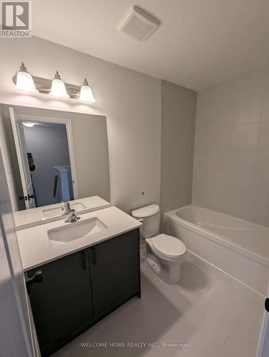 16 - 155 Equestrian Way, Cambridge, ON - Indoor Photo Showing Bathroom