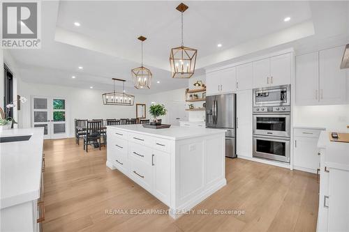 266 York Road, Haldimand, ON - Indoor Photo Showing Kitchen With Upgraded Kitchen