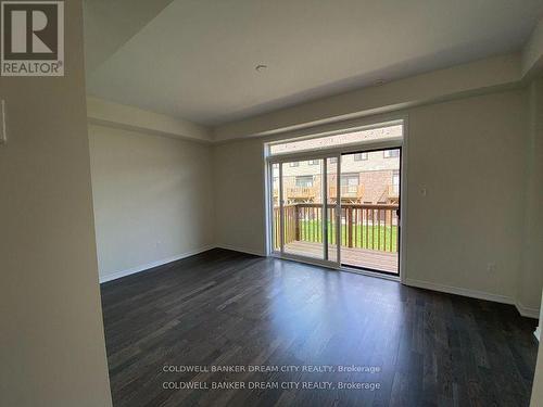 227 Gillespie Drive, Brantford, ON - Indoor Photo Showing Other Room