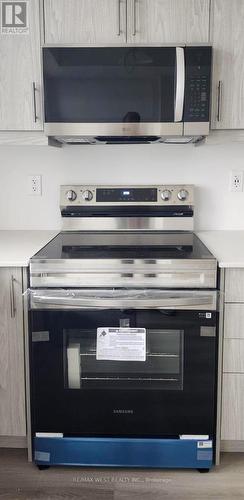 15 - 55 Tom Brown Drive, Brant, ON - Indoor Photo Showing Kitchen