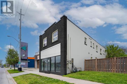 Unit #1 - 237 Church Street, St. Catharines, ON - Outdoor