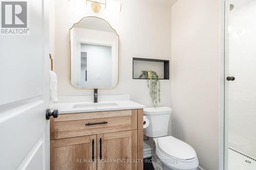 15 - 27 Rachel Drive, Hamilton, ON - Indoor Photo Showing Bathroom