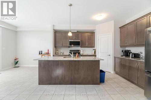 5 - 68 Turbina Court, Grimsby, ON - Indoor Photo Showing Kitchen