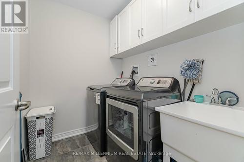 5 - 68 Turbina Court, Grimsby, ON - Indoor Photo Showing Laundry Room