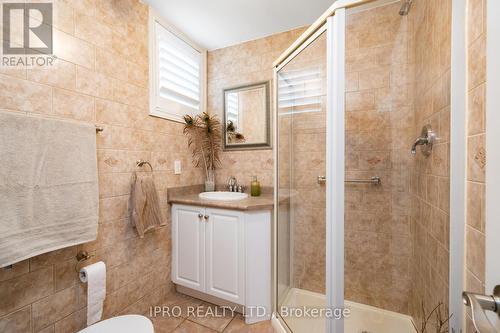 76 Stavely Crescent, Toronto, ON - Indoor Photo Showing Bathroom