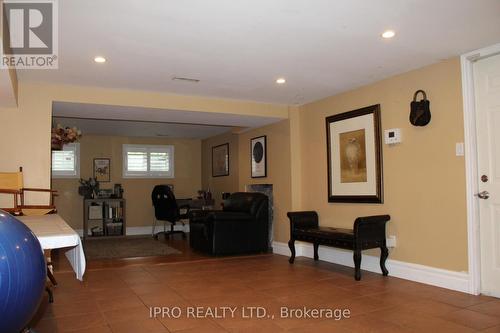 76 Stavely Crescent, Toronto, ON - Indoor