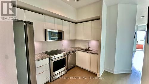 508 - 20 Shore Breeze Drive, Toronto, ON - Indoor Photo Showing Kitchen With Upgraded Kitchen