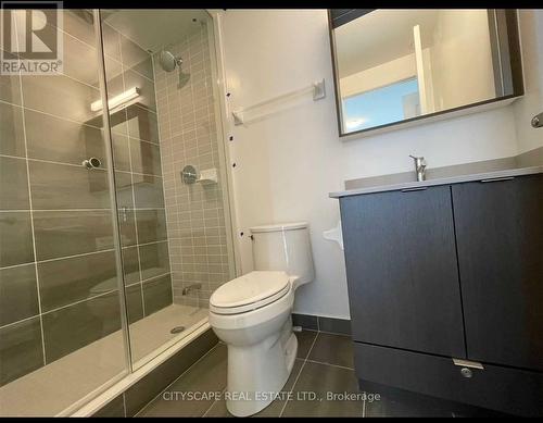 1610A - 4675 Metcalfe Avenue, Mississauga, ON - Indoor Photo Showing Bathroom