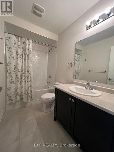 749 Elsley Court, Milton, ON - Indoor Photo Showing Bathroom