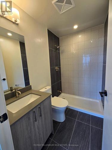 1906 - 8010 Derry Road, Milton, ON - Indoor Photo Showing Bathroom