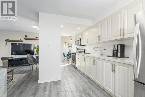 1403 - 30 Malta Avenue, Brampton, ON - Indoor Photo Showing Kitchen