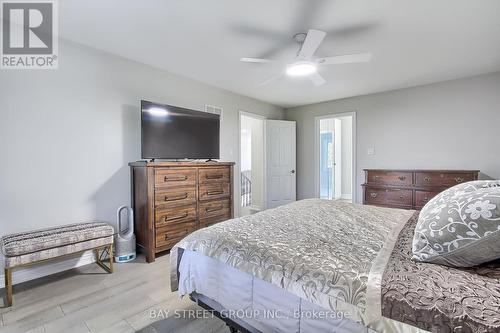 4149 Bridlepath Trail, Mississauga, ON - Indoor Photo Showing Bedroom