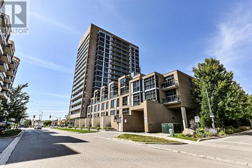 225 - 1940 Ironstone Drive, Burlington, ON - Outdoor With Facade