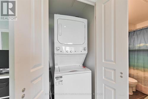 225 - 1940 Ironstone Drive, Burlington, ON - Indoor Photo Showing Laundry Room