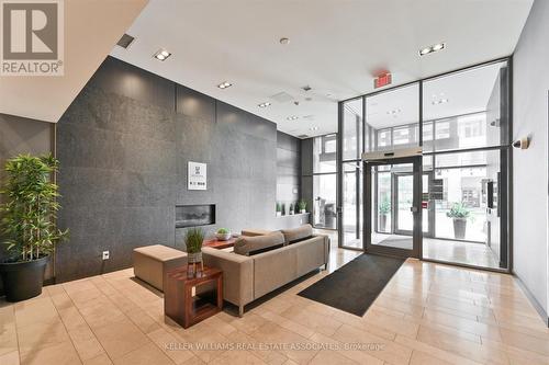 225 - 1940 Ironstone Drive, Burlington, ON - Indoor Photo Showing Other Room