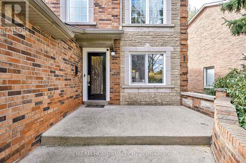 4066 Renfrew Crescent, Mississauga, ON - Outdoor