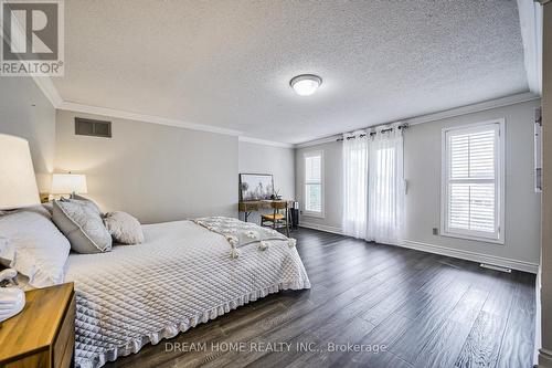 4066 Renfrew Crescent, Mississauga, ON - Indoor Photo Showing Bedroom