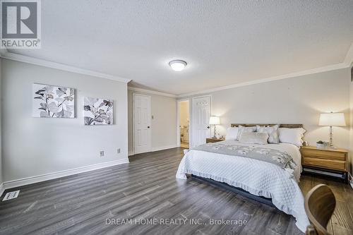 4066 Renfrew Crescent, Mississauga, ON - Indoor Photo Showing Bedroom