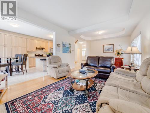 129 Mclaughlin Avenue, Milton, ON - Indoor Photo Showing Living Room