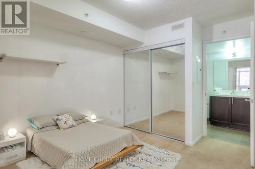 422 - 830 Lawrence Avenue, Toronto, ON - Indoor Photo Showing Bedroom