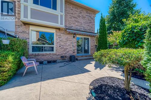 5183 Dryden Avenue, Burlington, ON - Outdoor