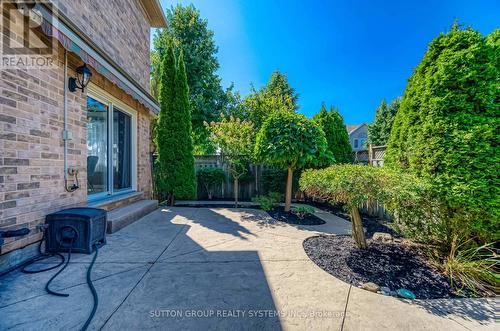 5183 Dryden Avenue, Burlington, ON - Outdoor