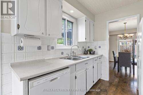 24 Nottawasaga Crescent, Brampton, ON - Indoor Photo Showing Kitchen With Double Sink