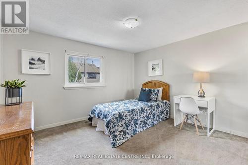 24 Nottawasaga Crescent, Brampton, ON - Indoor Photo Showing Bedroom