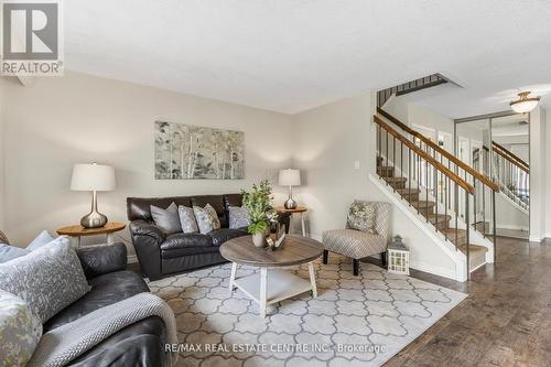 24 Nottawasaga Crescent, Brampton, ON - Indoor Photo Showing Living Room