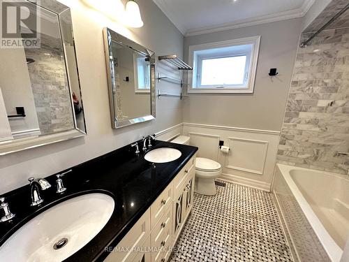 Upper - 2479 Stillmeadow Road, Mississauga, ON - Indoor Photo Showing Bathroom