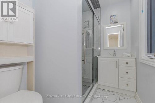 16556 Innis Lake Road, Caledon, ON - Indoor Photo Showing Bathroom