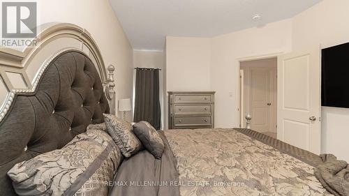 15 Haymarket Drive, Brampton, ON - Indoor Photo Showing Bedroom