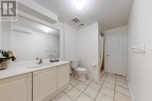 25 Karl Court, Vaughan, ON - Indoor Photo Showing Bathroom